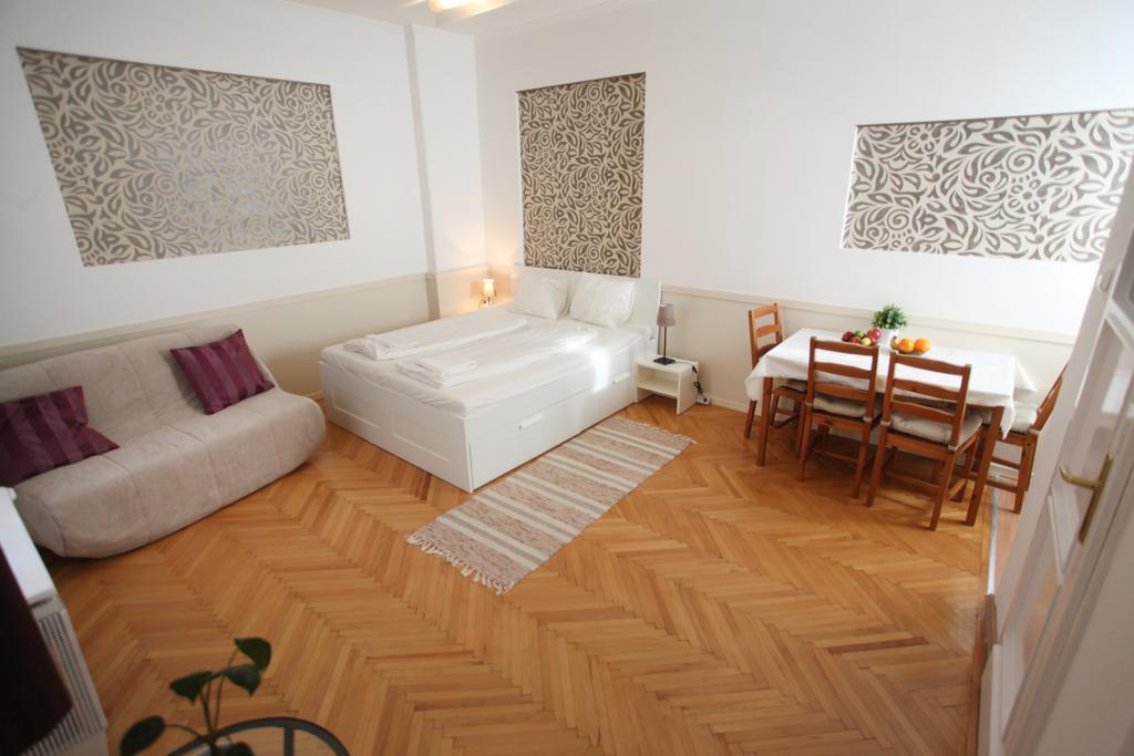 Appartamento D.Five Astoria Apartment Budapest
