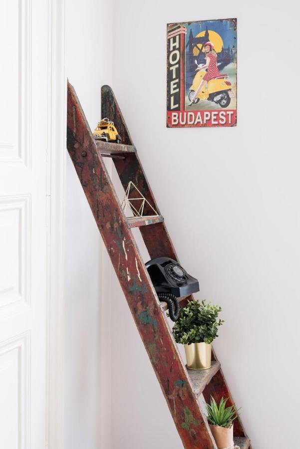 Pal Loft In