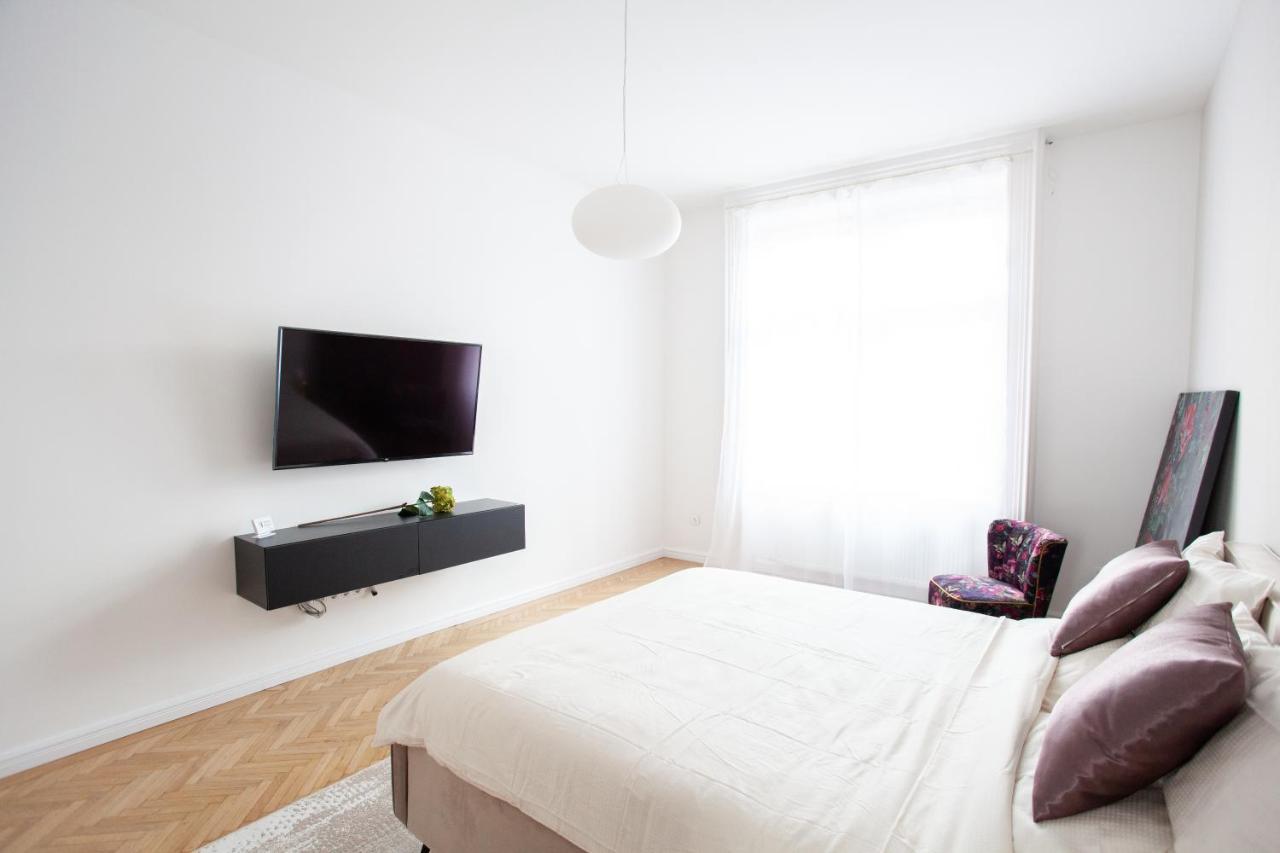 Apartment Real Deluxe Next To Danube *