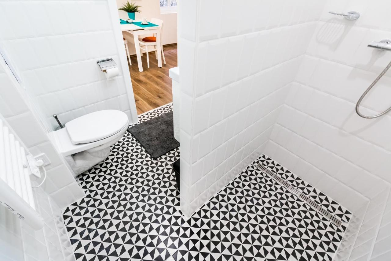 Weiner's Studio Downtown Apartman