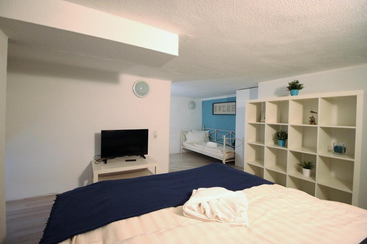 Easy Flat Opera Apartman