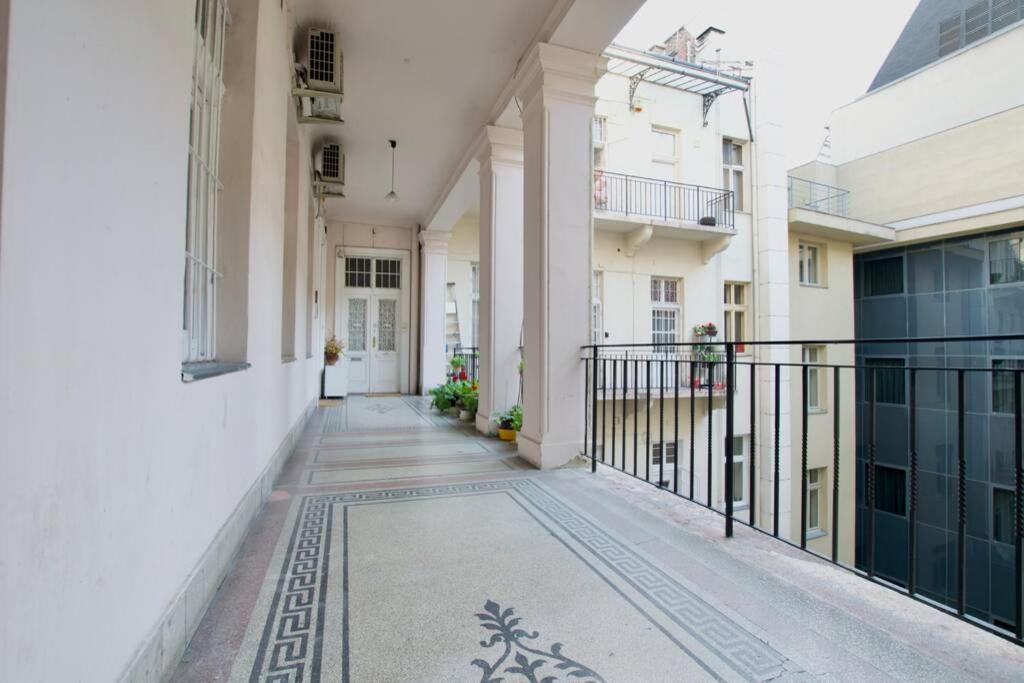 Apartment Premium By Hi5-vaci Str. 3 Bedroom *