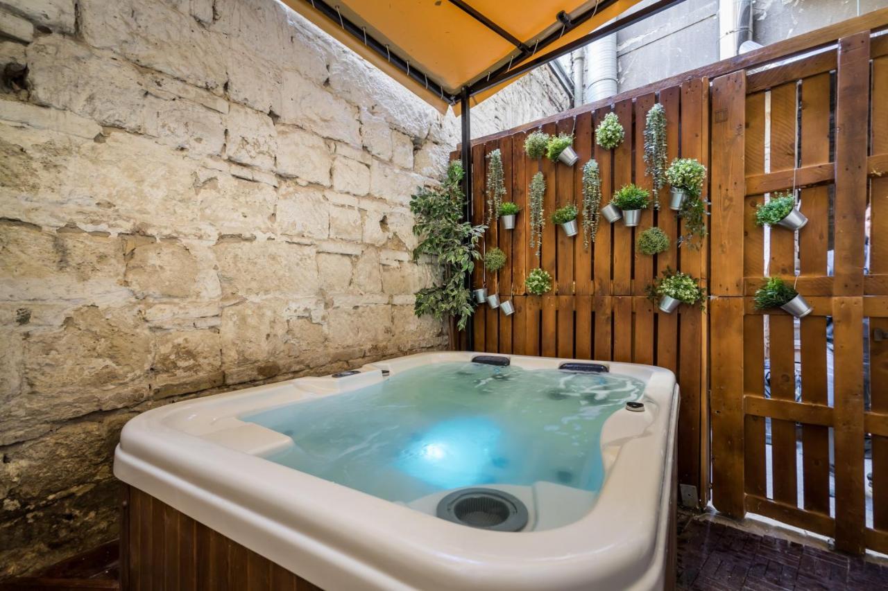 Apartamento Bohemic Apartment Terrace & Jakuzzi & Sauna