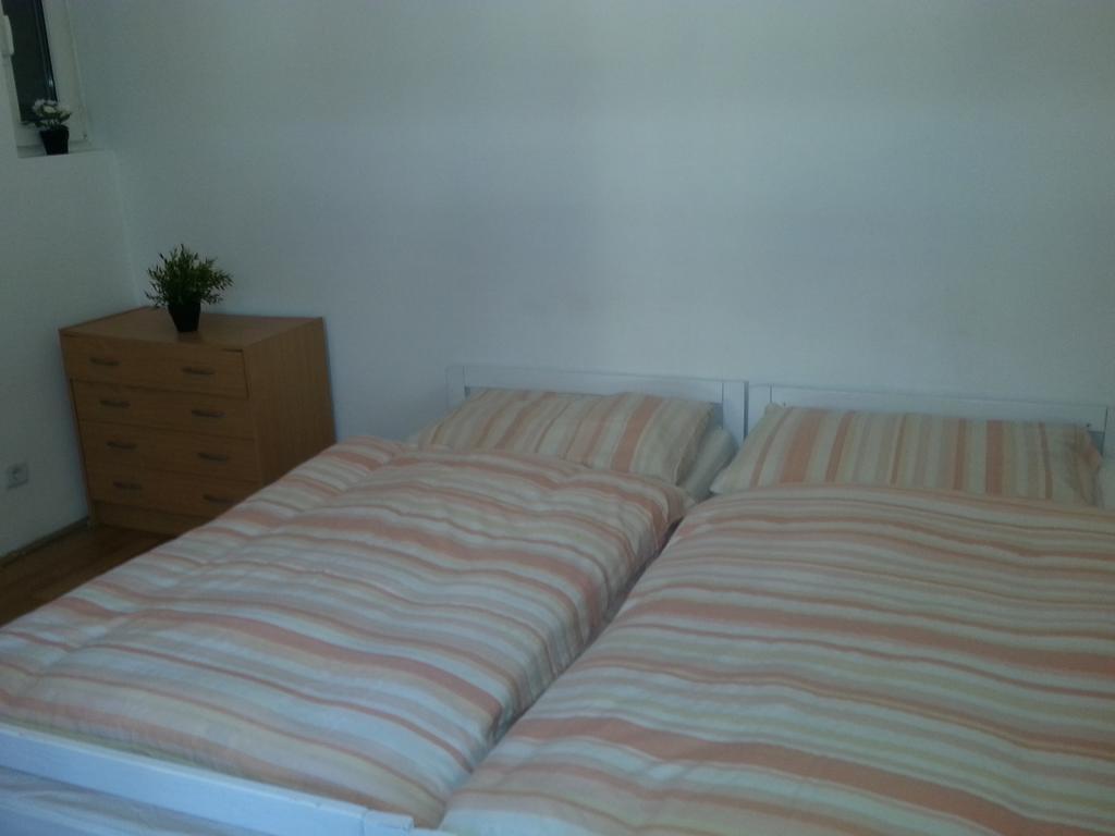 Caterina Private And Hostel *