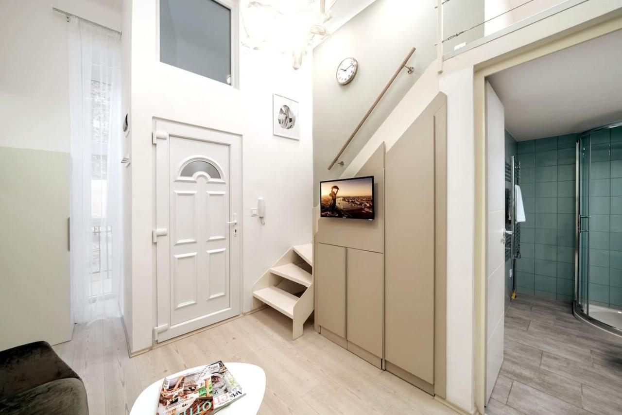 Raday Apartment *