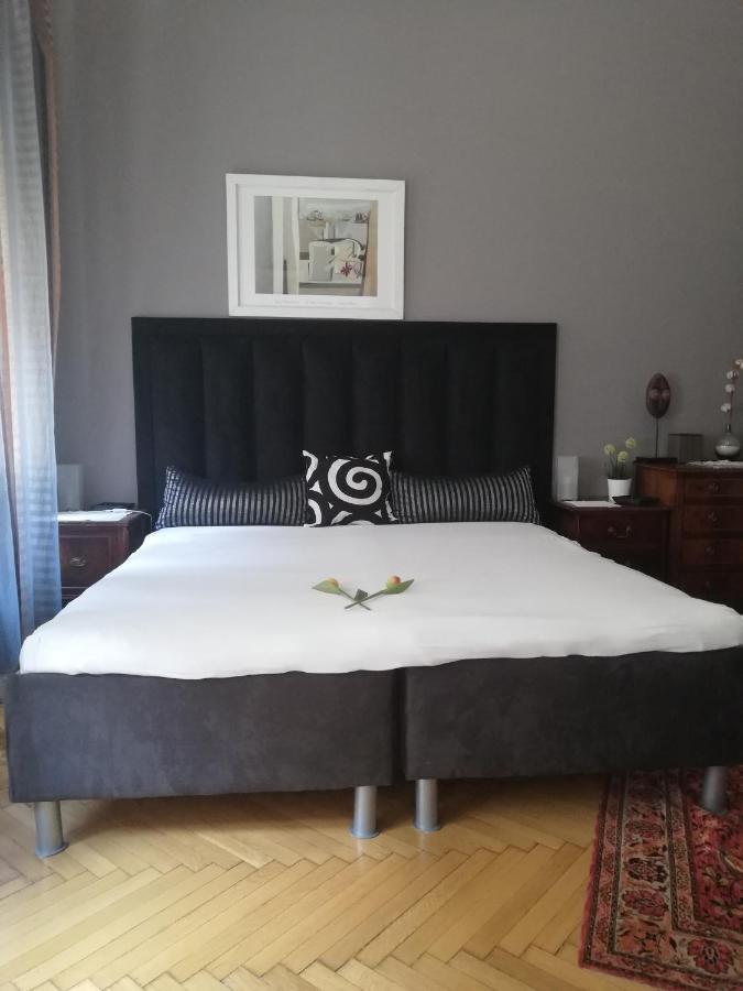 West10 Star Center Apartamento *
