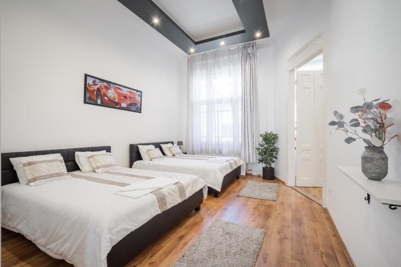 Real Zichy Apartment Budapest