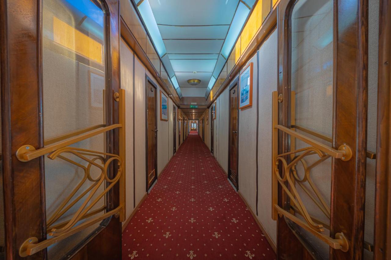 Grand Jules - Boat Budapest