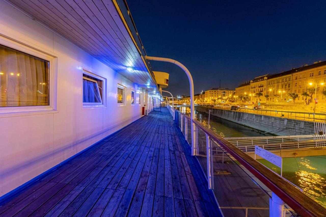 Grand Jules - Boat Bådhotel Budapest