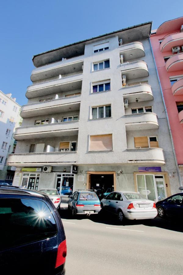 Standard By Hi5 - Tatra Street *