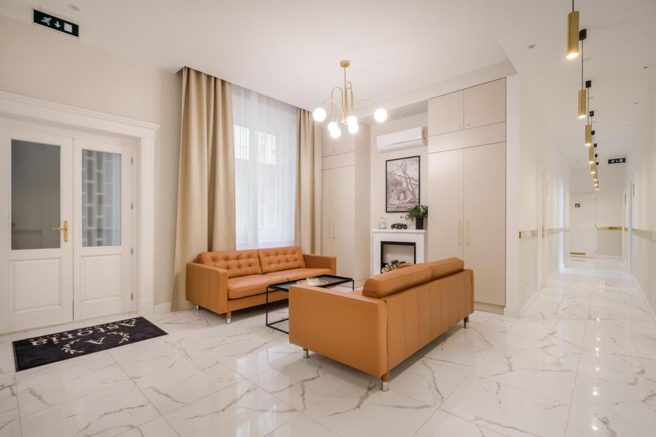 Astoria Boutique Suites- Location By Bqa * Budapest