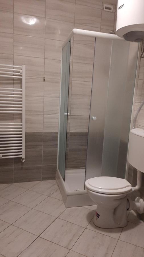 Apartman Vorosmarty Apartman