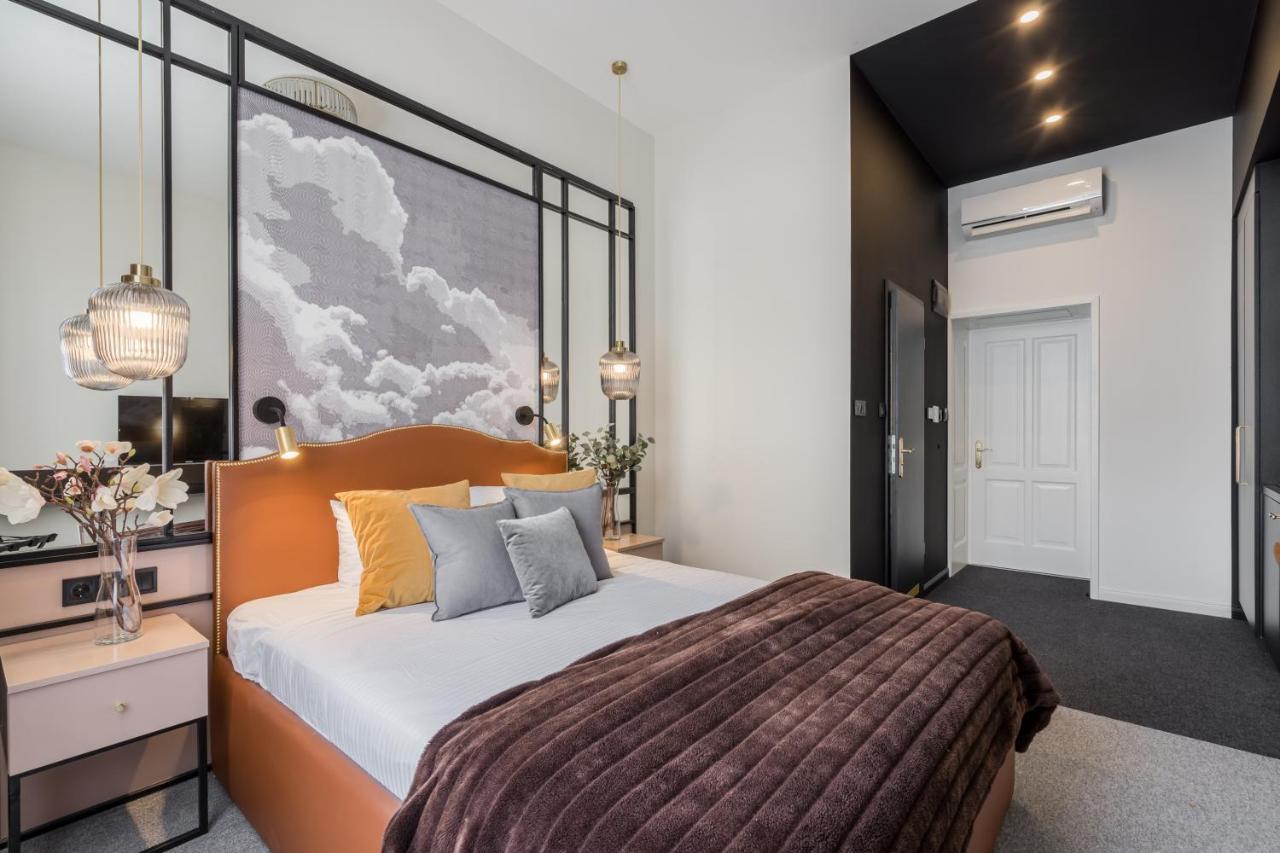 Hotel Astoria Boutique Suites- Location By Bqa *