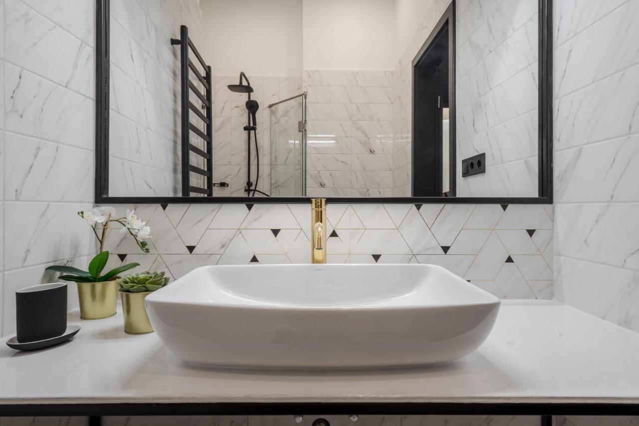 Astoria Boutique Suites- Location By Bqa *