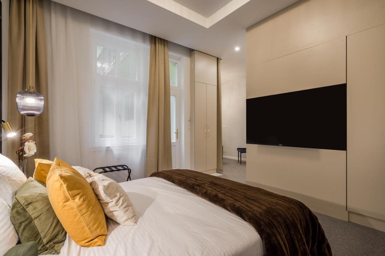 Hotel Astoria Boutique Suites- Location By Bqa Budapest