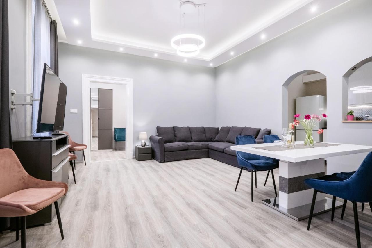 Prime Star Deak Ter Modern Luxury Aparthotel