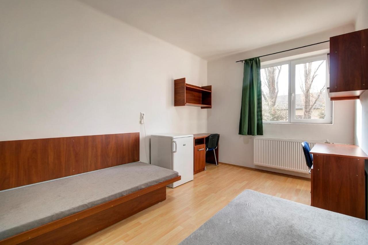 óbudai Diákszálló * Budapest