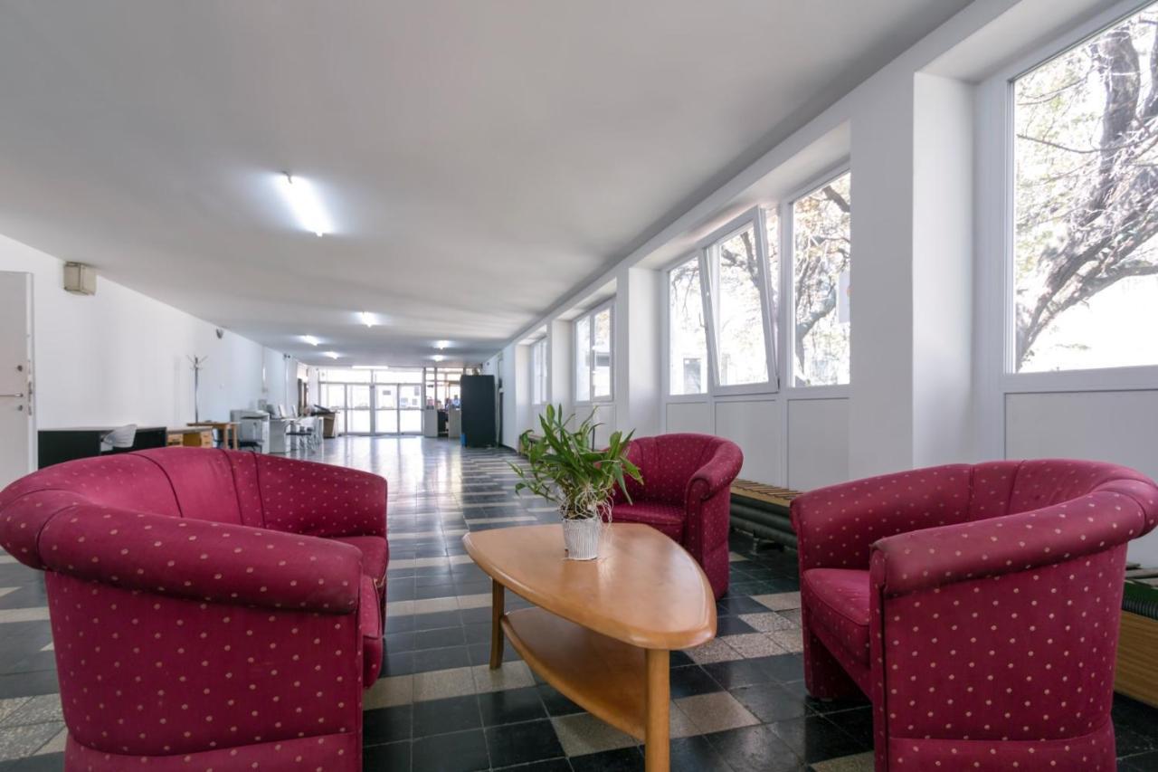 Hostal óbudai Diákszálló *