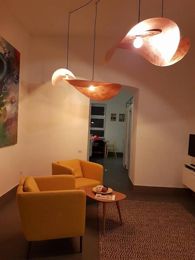 Stylish Art - Wifi & Great Location