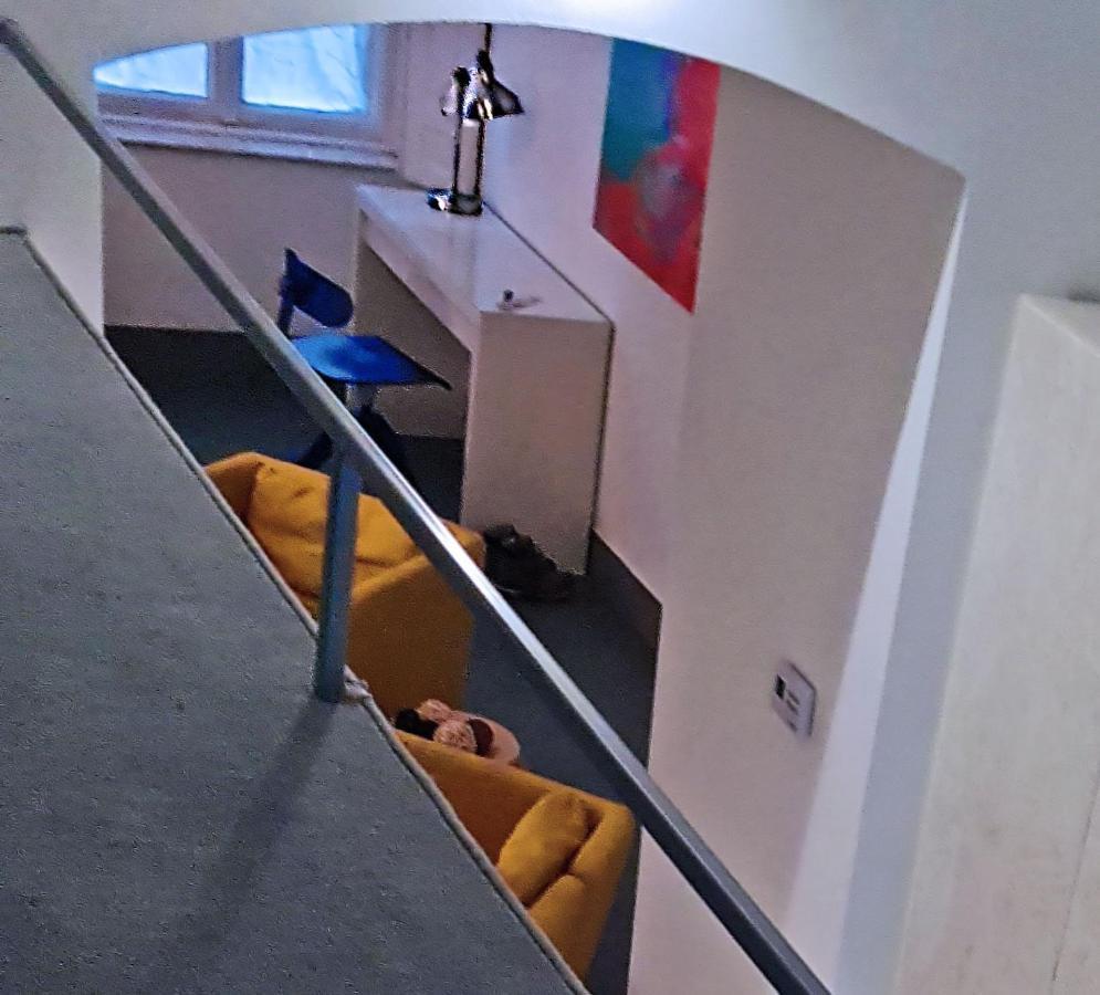 Stylish Art - Wifi & Great Location *