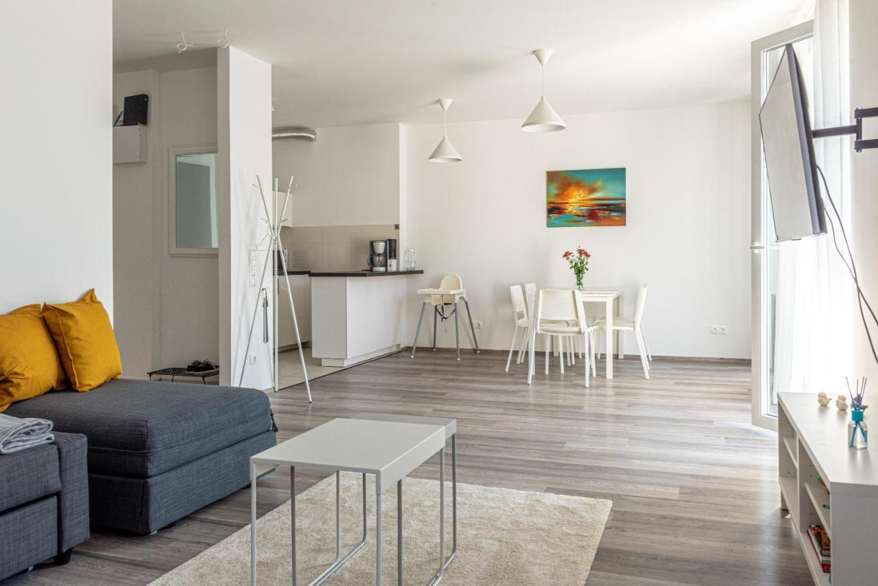 Amphora Luxury With Free Private Parking And Cozy Balcony * Budapest