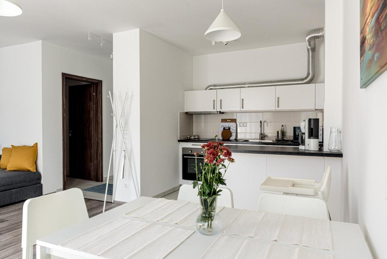 Apartment Amphora Luxury With Free Private Parking And Cozy Balcony