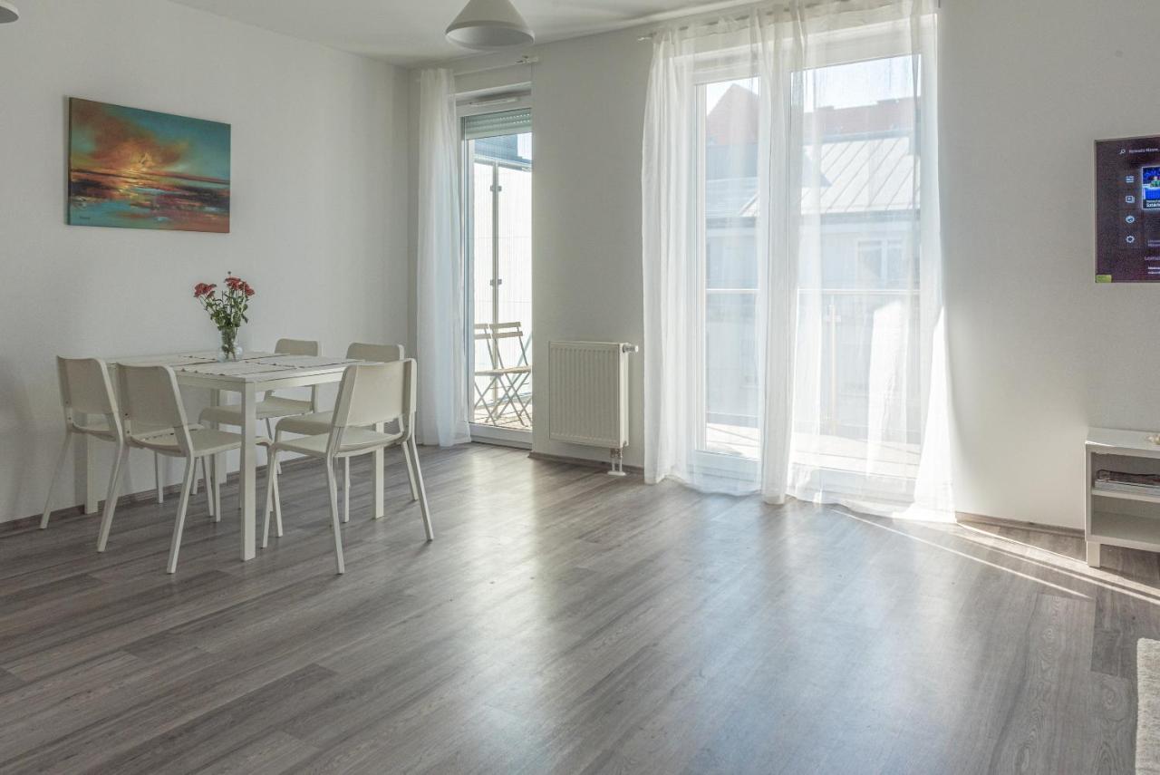 Amphora Luxury With Free Private Parking And Cozy Balcony