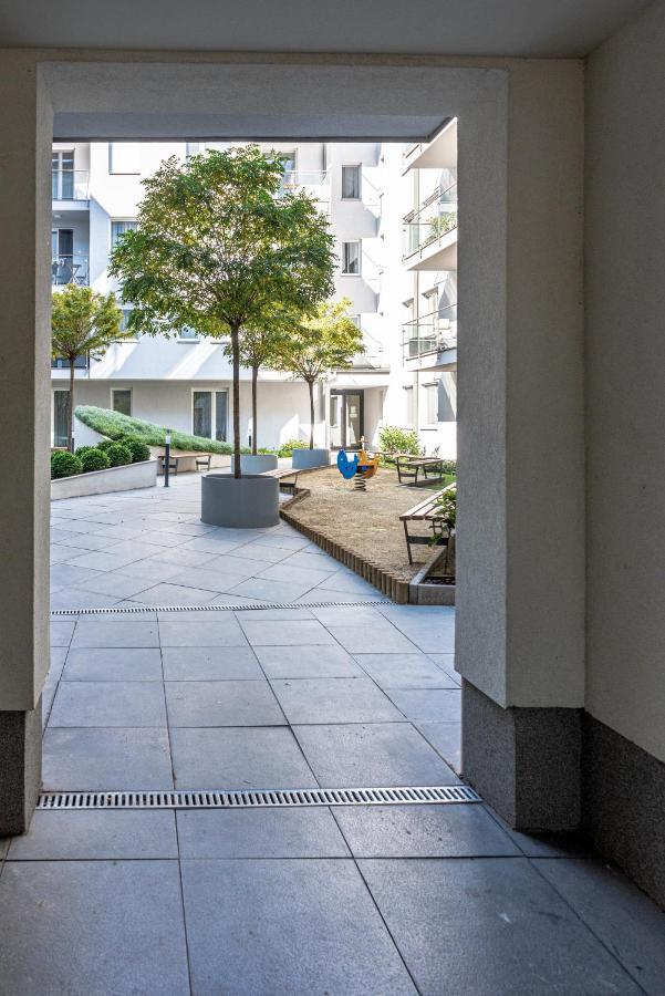 Amphora Luxury With Free Private Parking And Cozy Balcony Apartment Budapest
