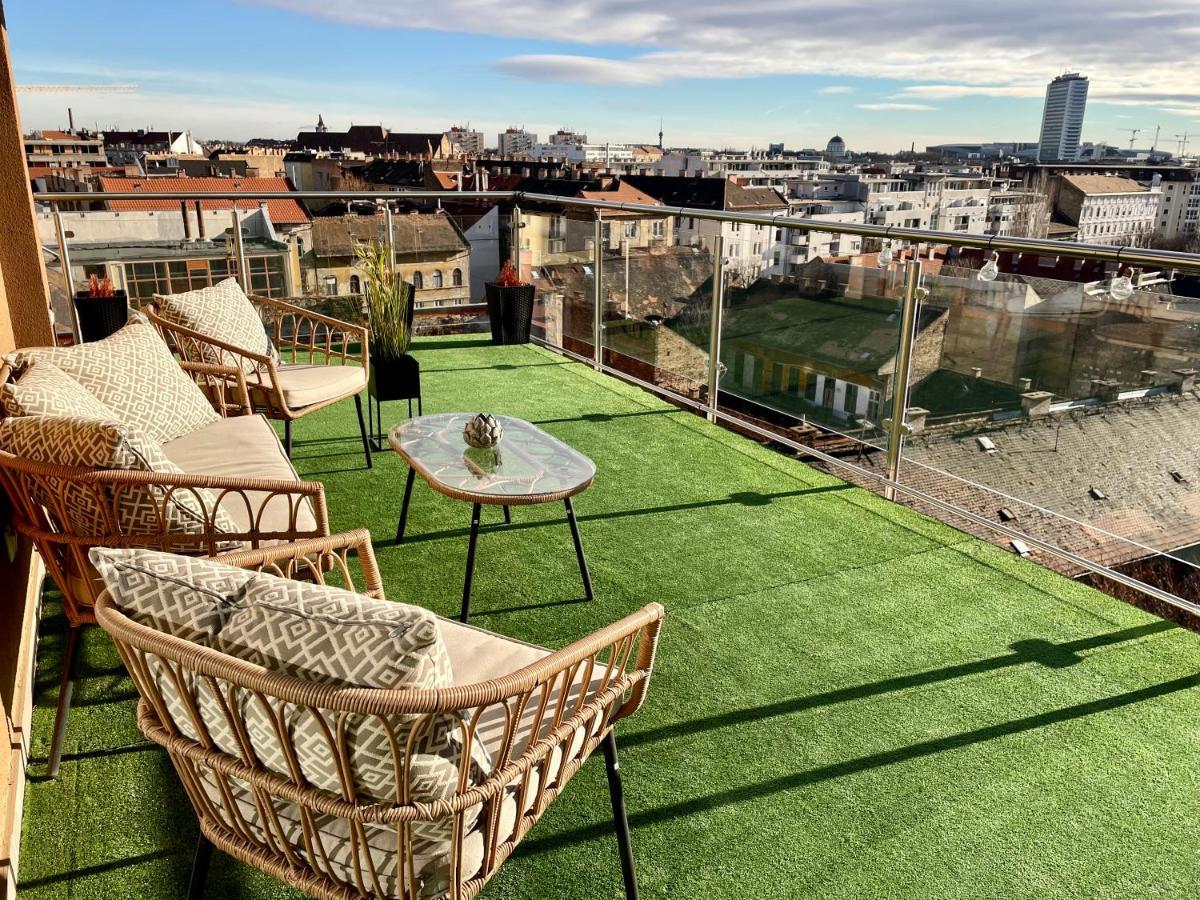 Downtown Penthouse * Budapest