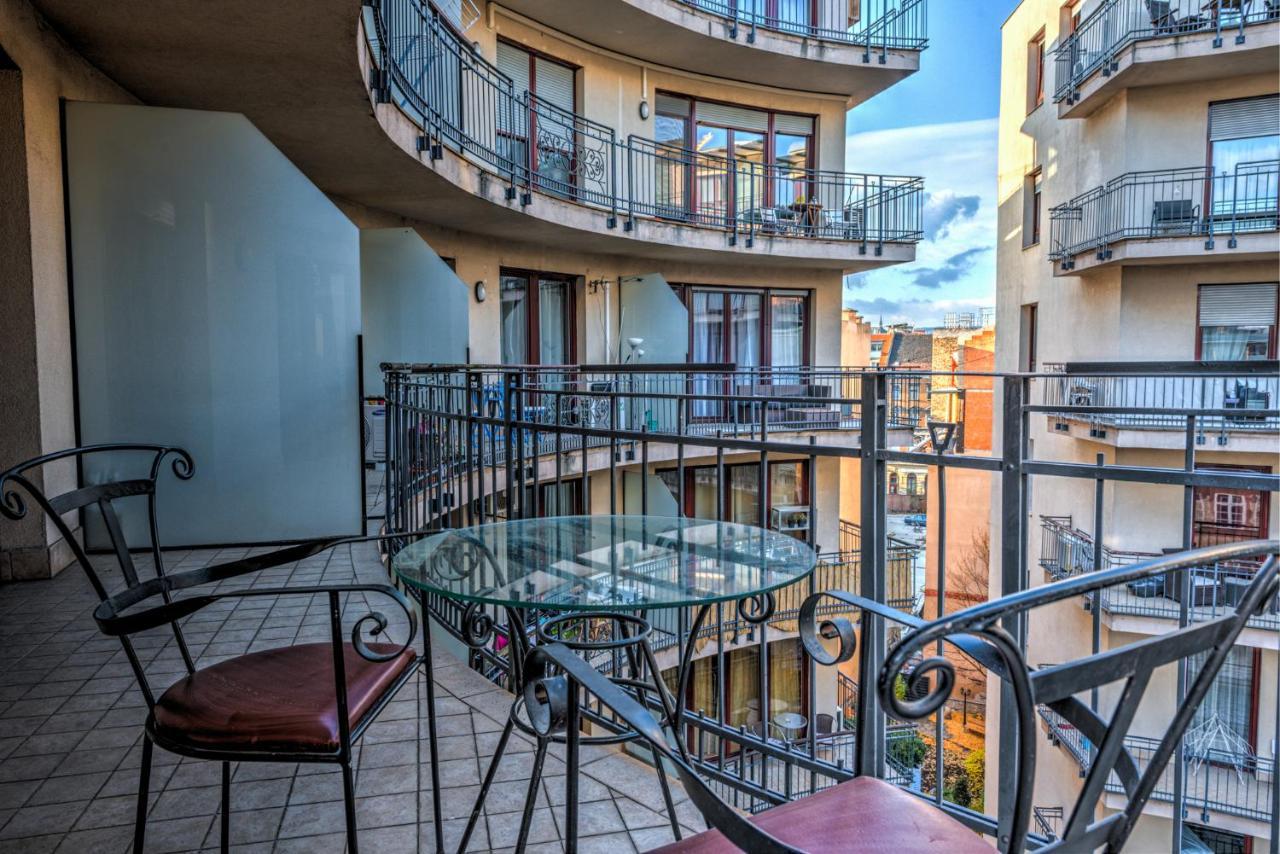 Central Downtown Apartamento *
