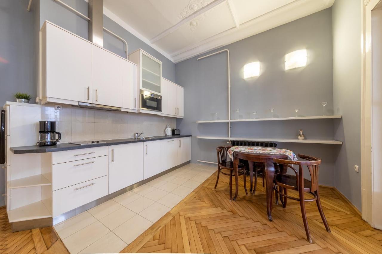 Appartement Elisabeth On Vaci Street Boedapest