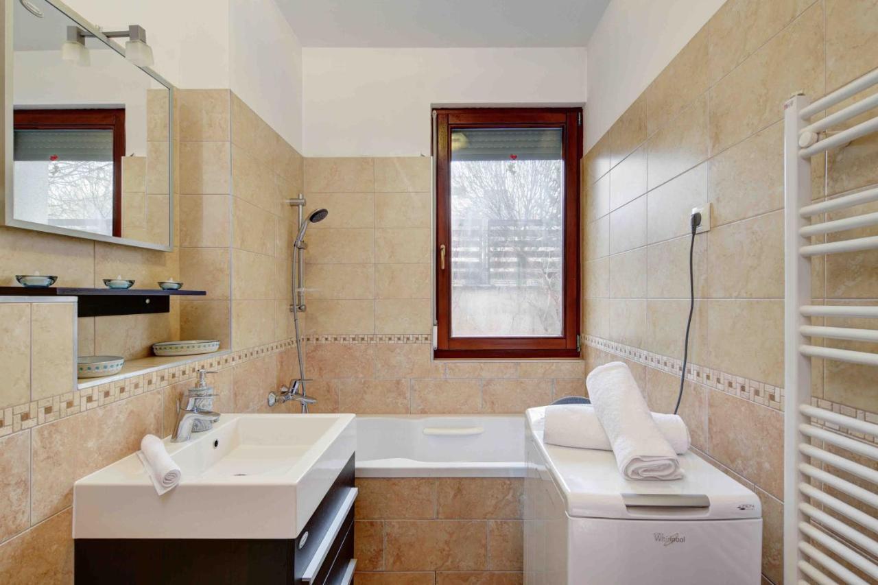 Madarhegy With Garden Buda Side Apartman *