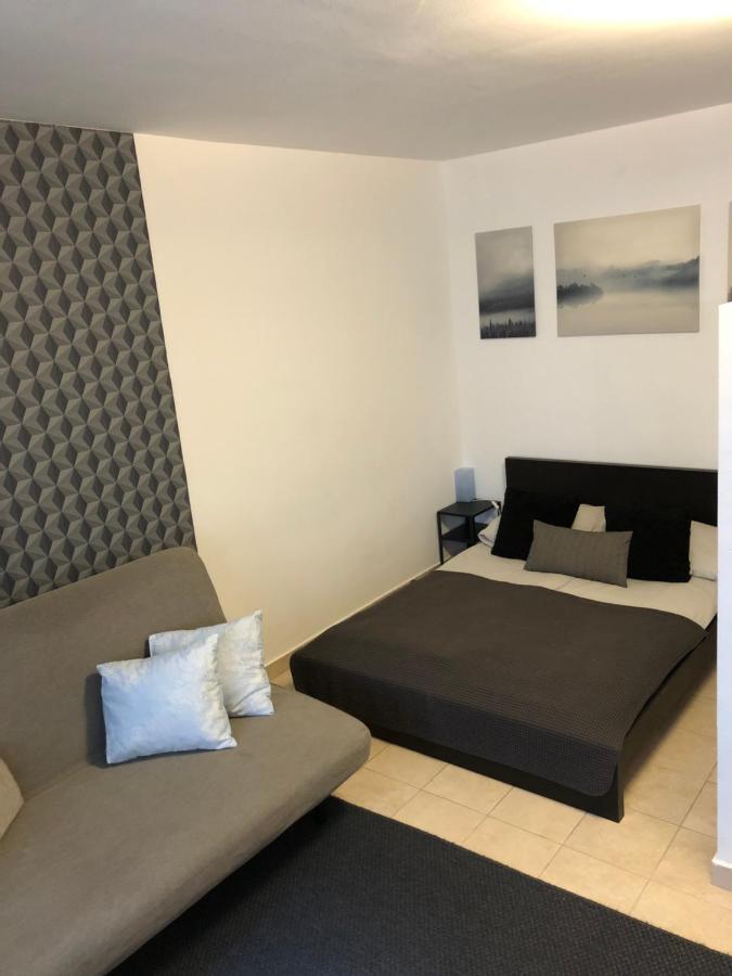 Apartment Downtown Rose Garden Apartments Whit Garage Opcional