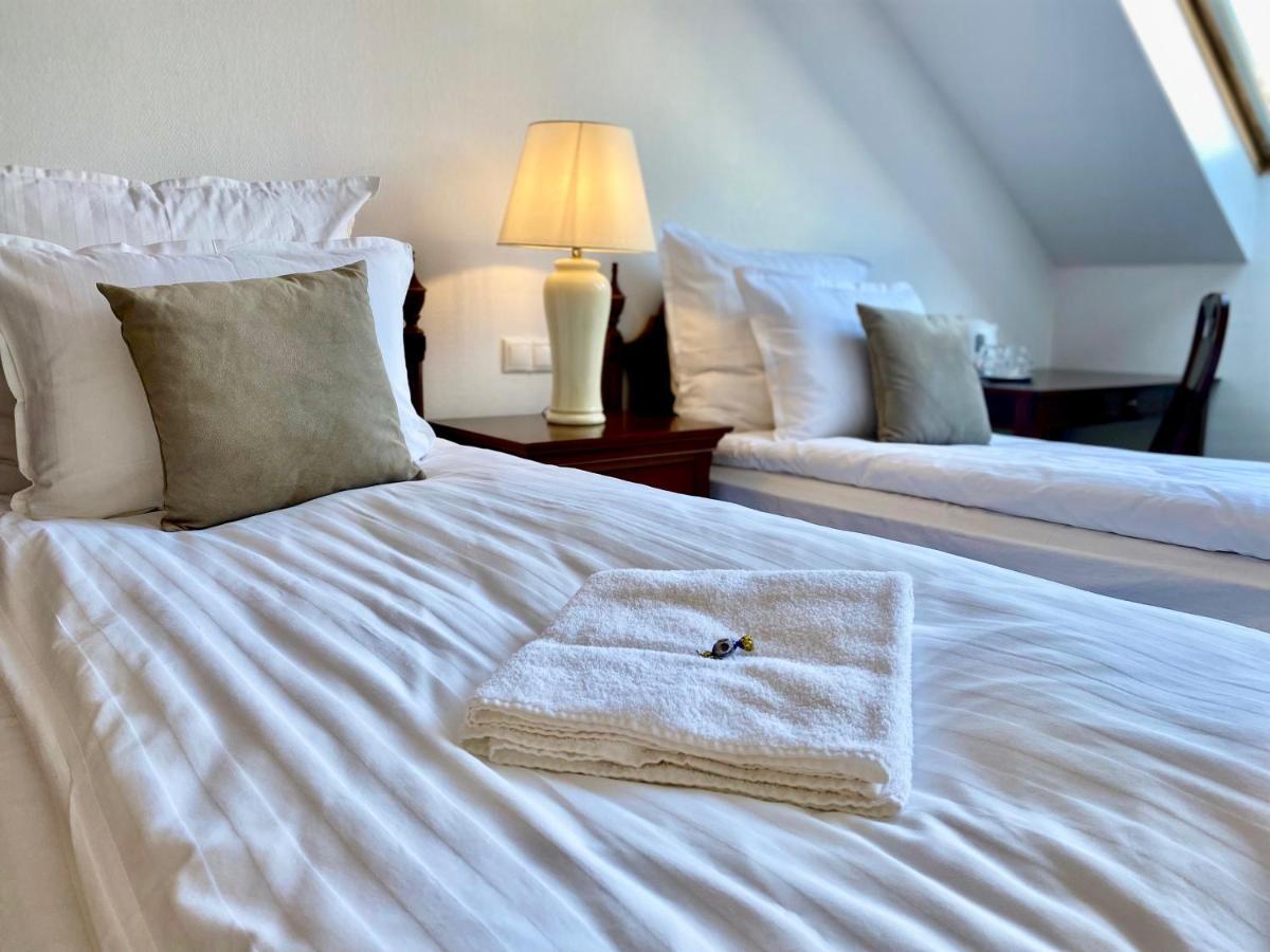 Opera16 Guestrooms * Budapest