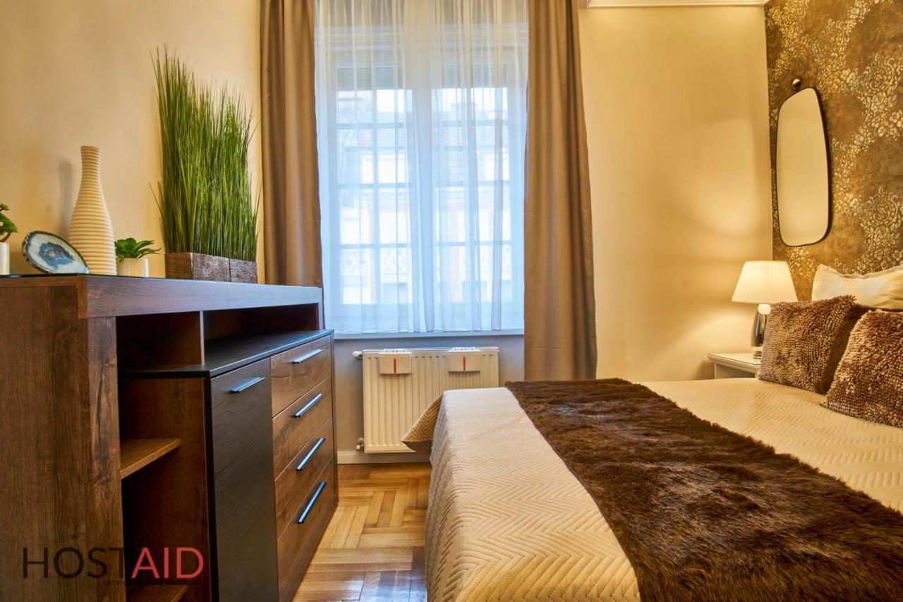 R7 Design - Hostaid Apartamento