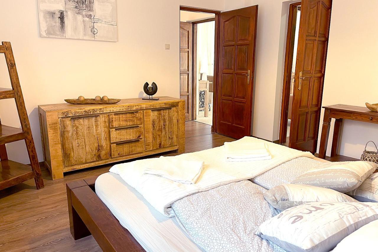 Full 2Bdr Garden House Near To Downtown Metro Free Parking Pensjonat