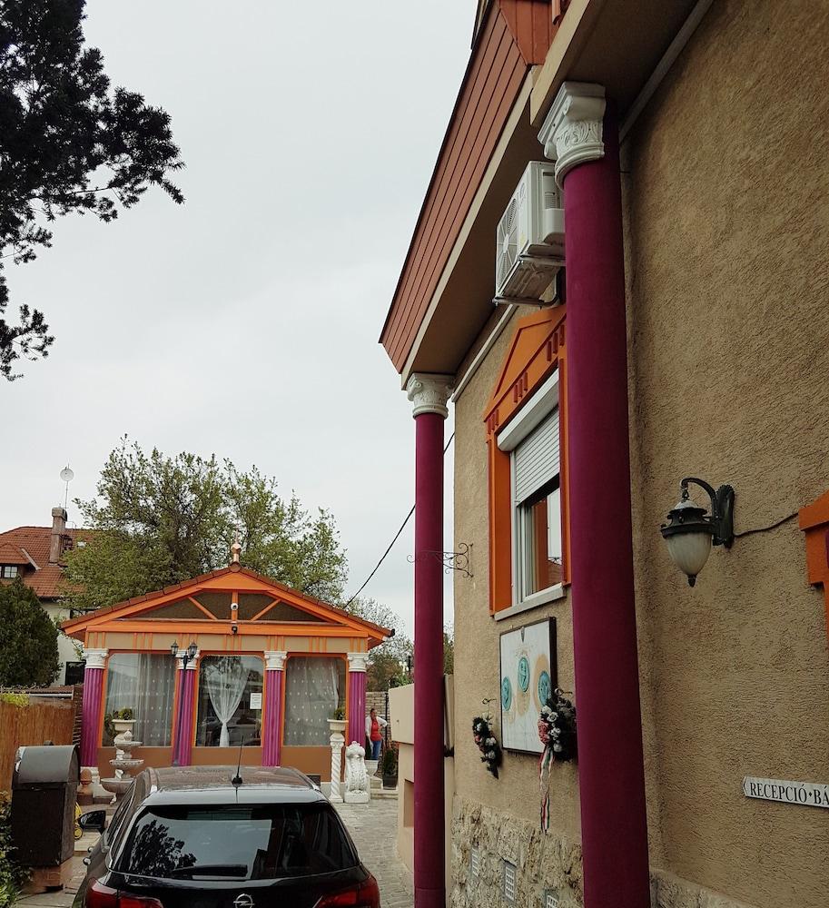 Hotel Attila Y Restaurante