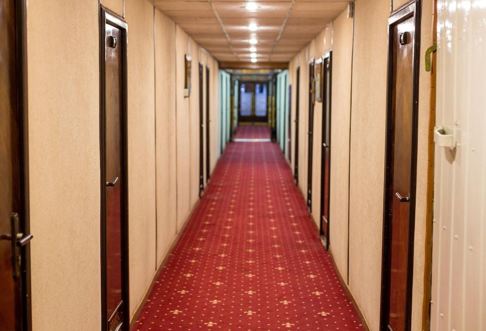 Grand Jules - Boat 3*