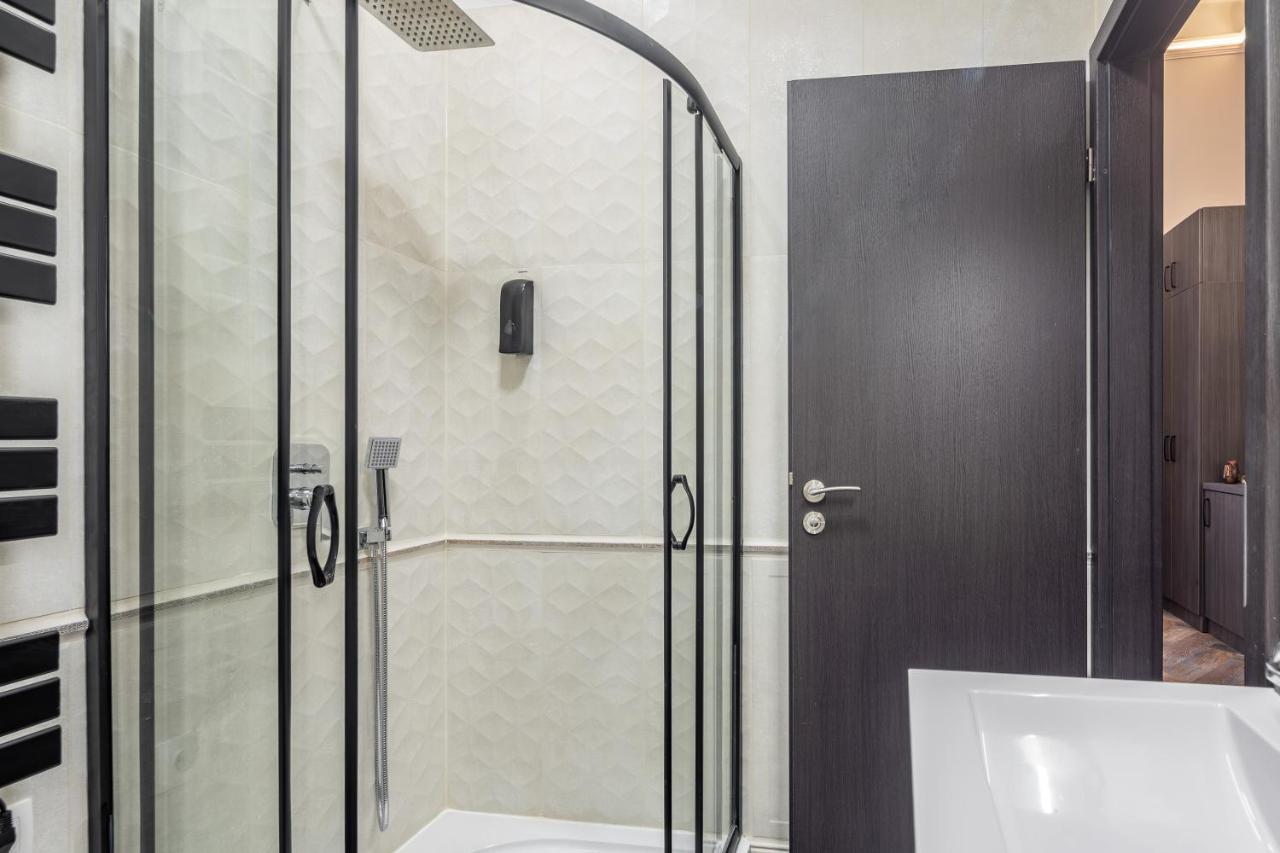 Luxurious 2min Walk To Basilica Apartment *