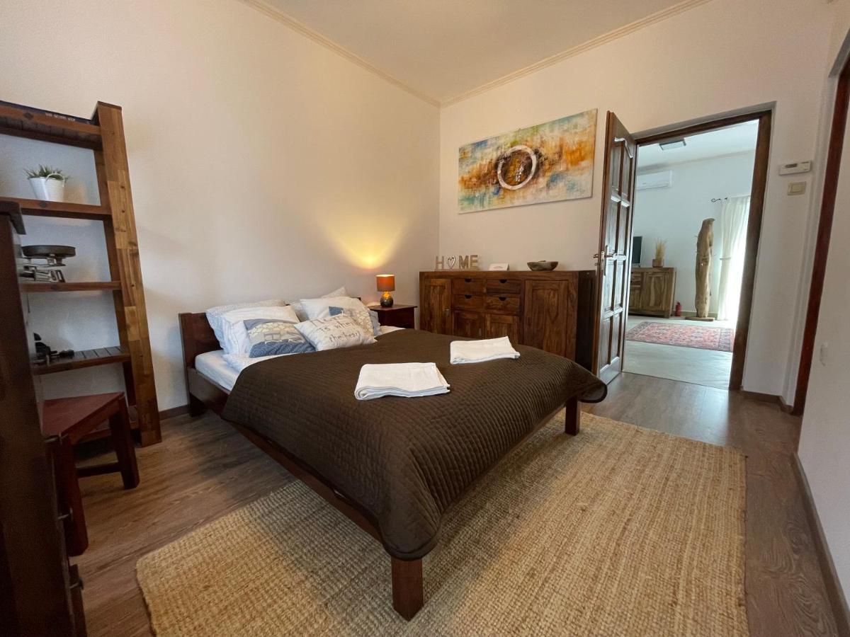 Full 2bdr Garden House Near To Downtown Metro Free Parking Pensionat