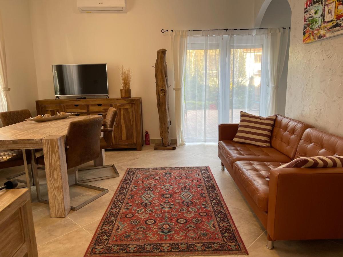 Pensjonat Full 2Bdr Garden House Near To Downtown Metro Free Parking Budapeszt
