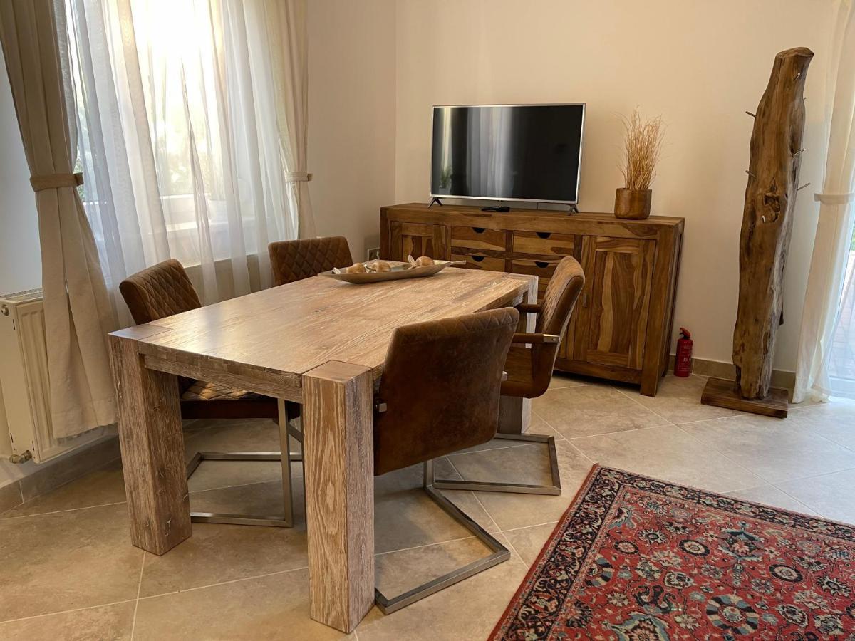 Full 2bdr Garden House Near To Downtown Metro Free Parking Penzion *