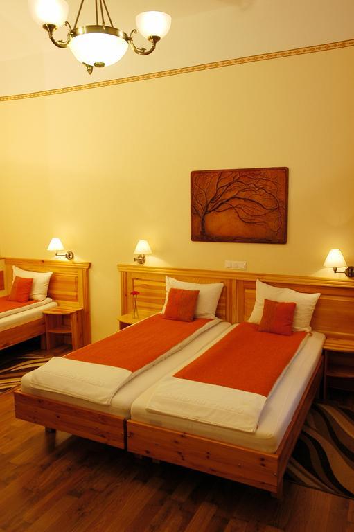 Bed & Breakfast Manzard Panzio Budapest