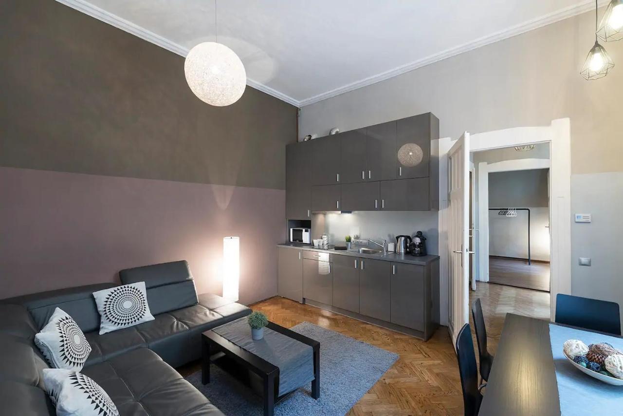 Váci Street Premier Apartment Budapest