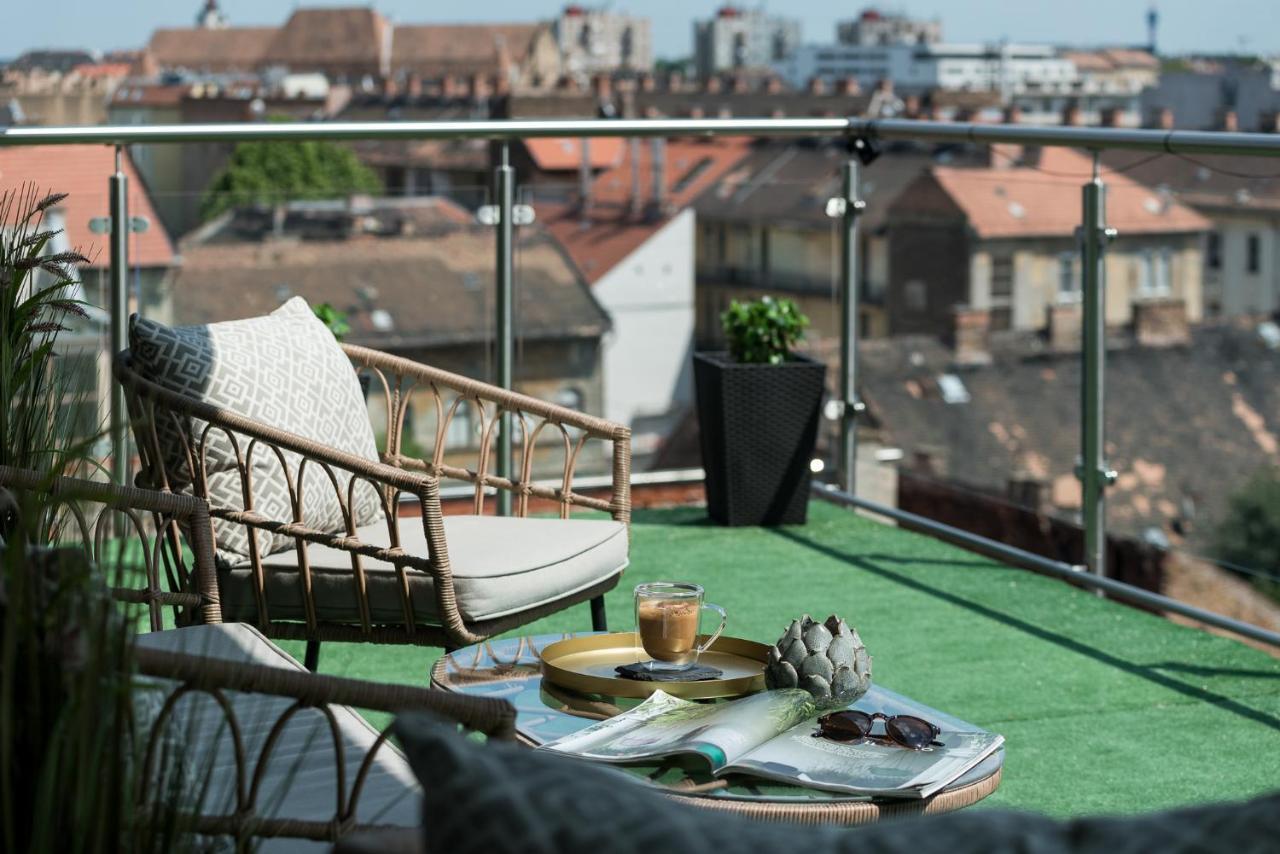 Apartment Downtown Penthouse Budapest