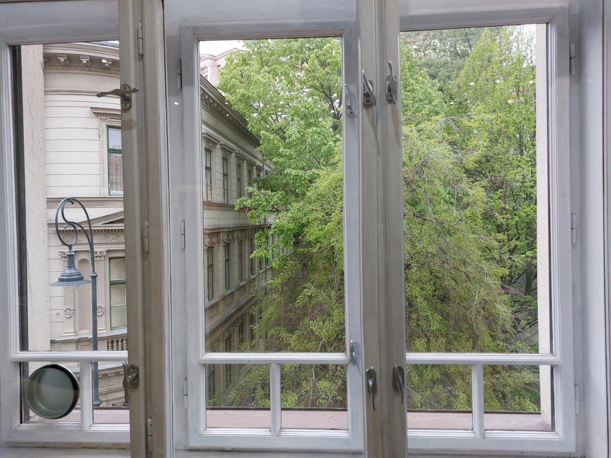 Sunny At The Castle Appartement *