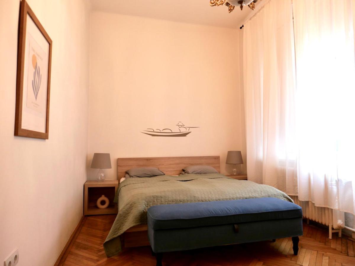 Contemporary Vaci Utca Budapest