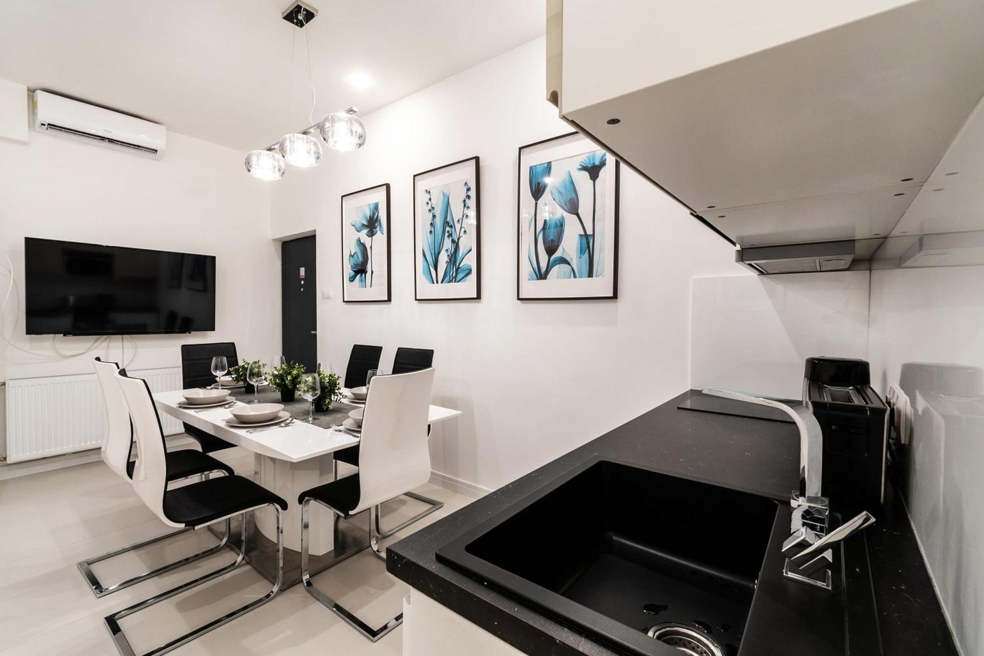 Apartament Quiet Very & Stylish *