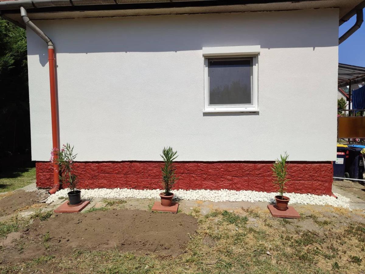 Rákos-patak Family House *