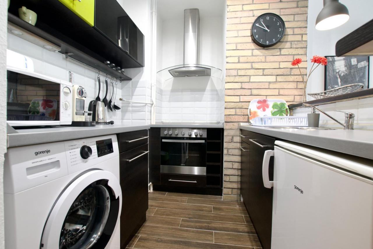 Standard By Hi5 - Center Of Center Appartement Budapest